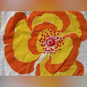 4 retro 70s Orange and yellow/gold flower placements